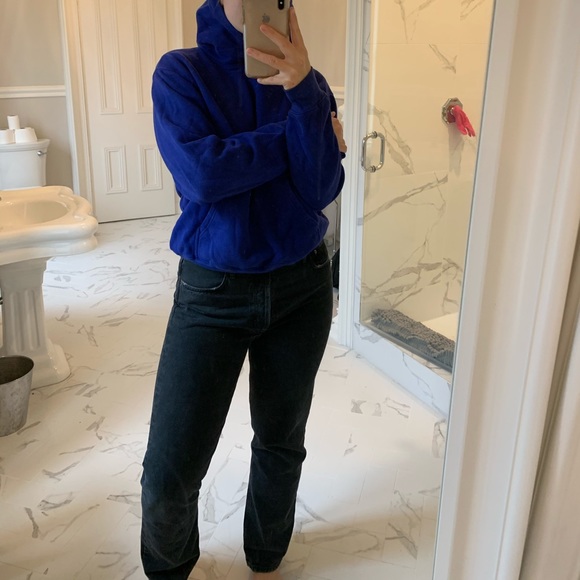 Aritzia sweater - Picture 3 of 3